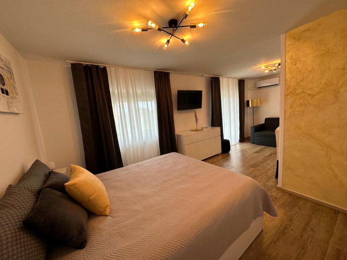 Apartmaji Melipu 1 Izola Ngoại thất bức ảnh